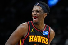 欧康古被肘到「掉牙」满口鲜血 老鹰教头：还是很帅