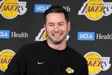 竟被拿来和「Kobe单场81分」比较?瑞... 竟被拿来和「Kobe单场81分」比较?瑞...