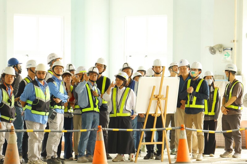 嘉义市西区全民运动馆工程进度破7成5黄敏惠视察启用营运期曝