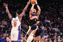 布克复出得分超越奈许 尼克「返校日」失利近10战吞8败