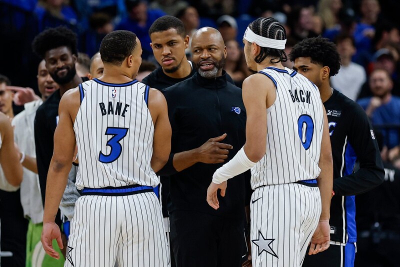 华格纳ACL伤后回归 魔术新三叉戟飙分退鹈鹕送赢球礼