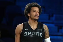 「谢谢第一天起就接纳我」 索汉告别马刺将加盟尼克