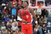 关键逆转三分弹框而出 雷纳德暖心鼓励马瑟伦盼成长