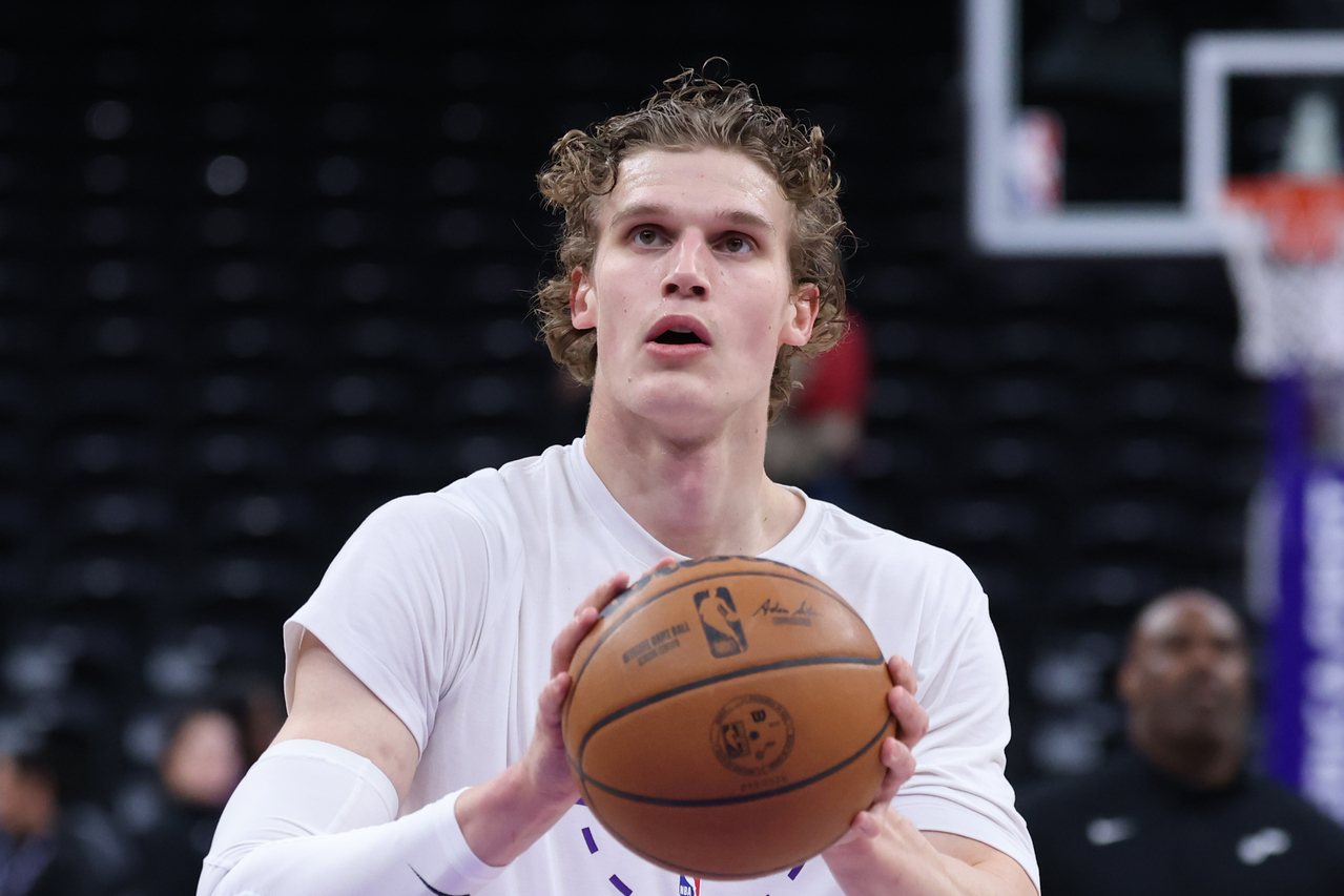 爵士抢状元不演了？当家球星马卡南髋部伤势至少缺席两周