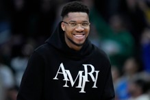 不会让安戴托昆波提前报销 雄鹿放下心中大石本季首度3连胜