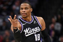 卫少再写生涯得分里程碑 国王不敌交易后灰熊惨吞10连败