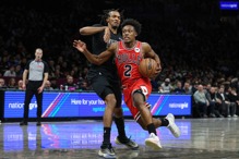 刚被交易就惹事 塞克斯顿「比中指」遭罚款...