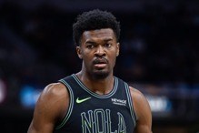 猛龙闹中锋荒 欲网罗鹈鹕211CM长人却因这问题卡关