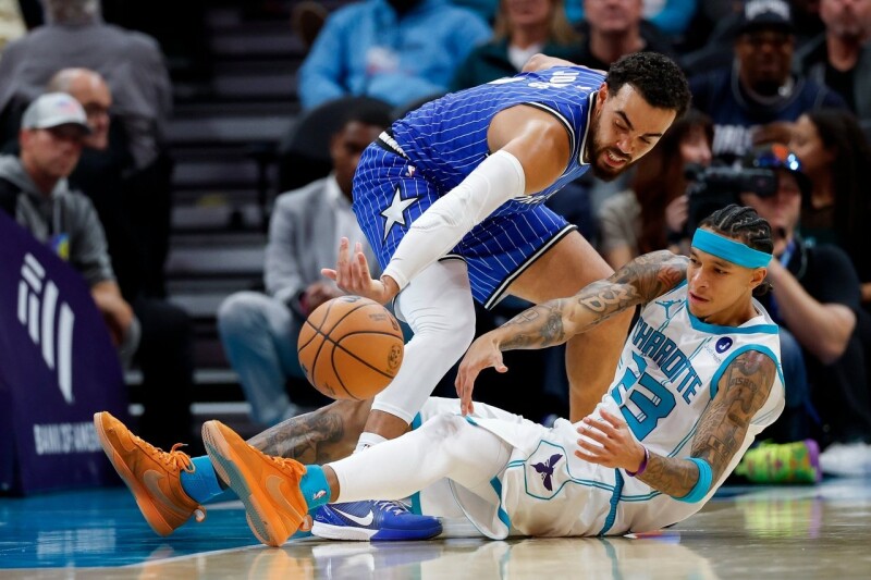 多项数据创生涯最烂！魔术将琼斯交易至黄蜂避奢侈税