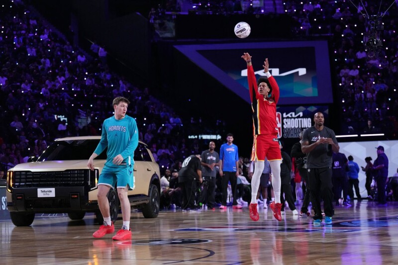 连两轮飙最高分 尼克斯队夺投篮大赛冠军