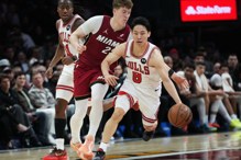 173公分河村勇辉跳赢球！本季首秀拿6分助公牛灭热火