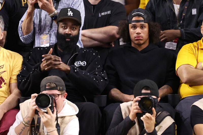 哈登原有意重返火箭？名记爆料最终转战骑士原因