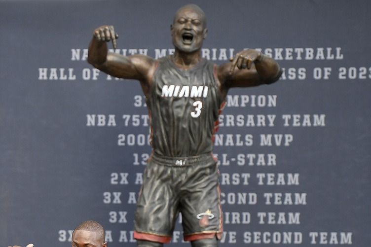 希望公牛球团不要建雕像！罗斯：我看过韦德的