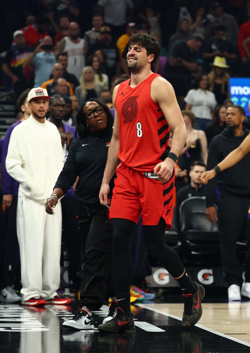 布鲁克斯左手骨折归期未定 太阳缺兵少将创本季最低得分