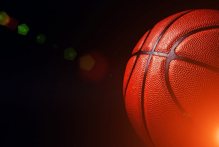 湖人「三巨头」只合体10场 唐西奇又因伤缺阵