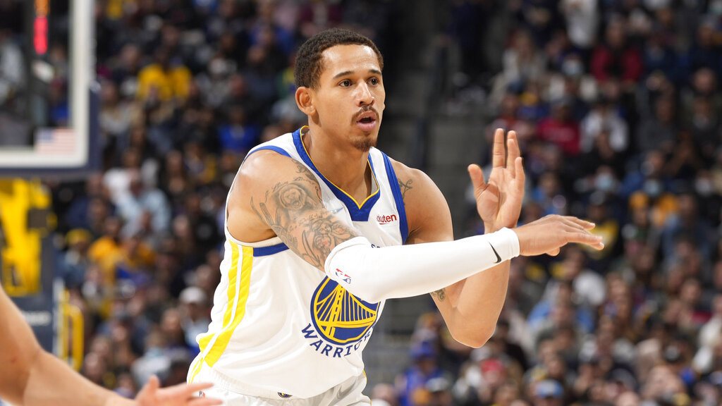 将史上最强球队逼到最后关头 前勇士冠军前锋：詹皇是GOAT