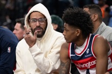 奇才新成员戴维斯本季报销 杨恩何时登场仍未定