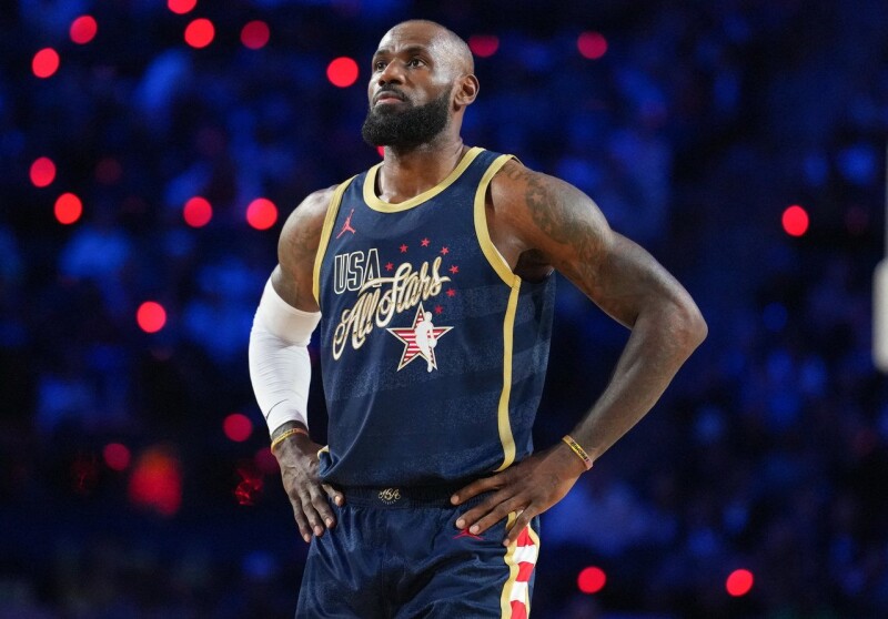 詹姆斯明星赛吞11败推高纪录 无损连22年入选伟大成就