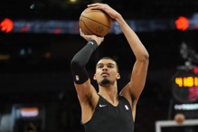 被爱包围！温班亚玛掀客场支持潮：想回馈这一切