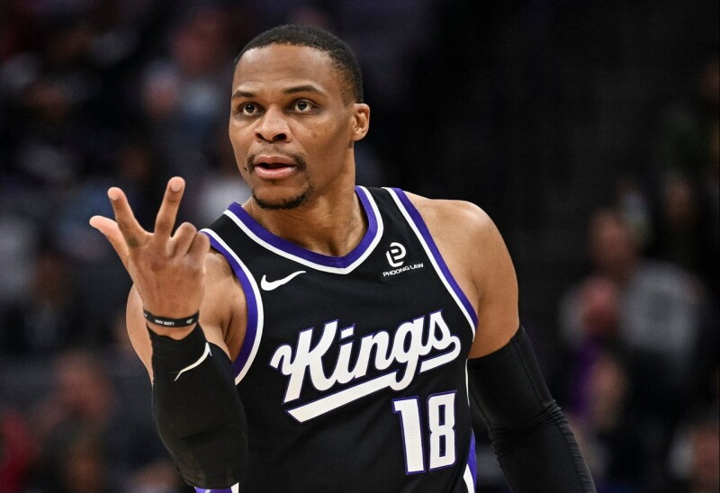 卫少再写生涯得分里程碑 国王不敌交易后灰熊惨吞10连败