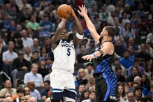 爱德华复出肚子痛错过先发 多森姆大三元森林狼轻取独行侠