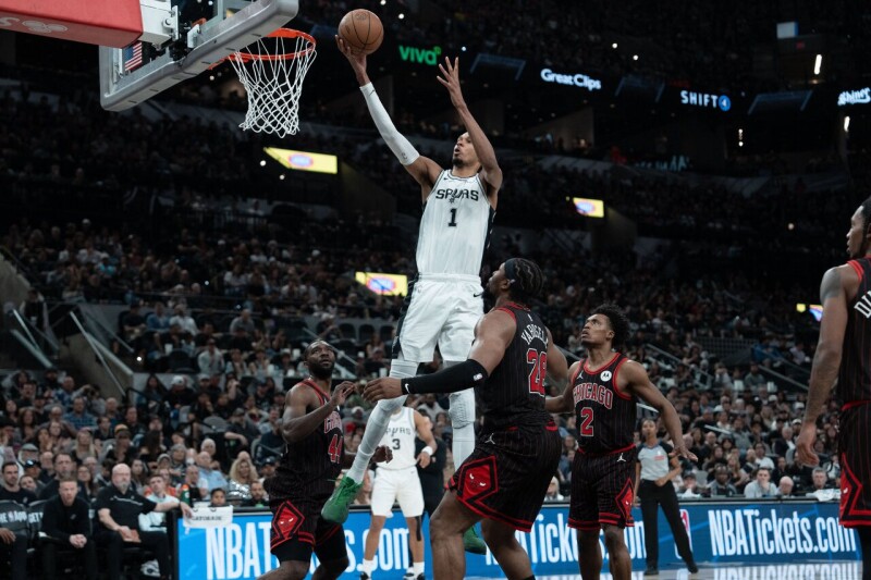 联盟最速双十！温班亚玛轰新高41分还破60年纪录