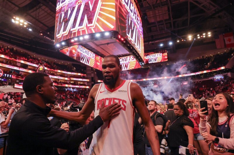 生涯总得分超越乔丹备感荣幸 杜兰特笑称：还有4个人要追