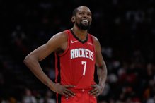 断老鹰11连胜反问媒体「化学反应」 杜兰特：赢球能让「秃鹰」闭嘴