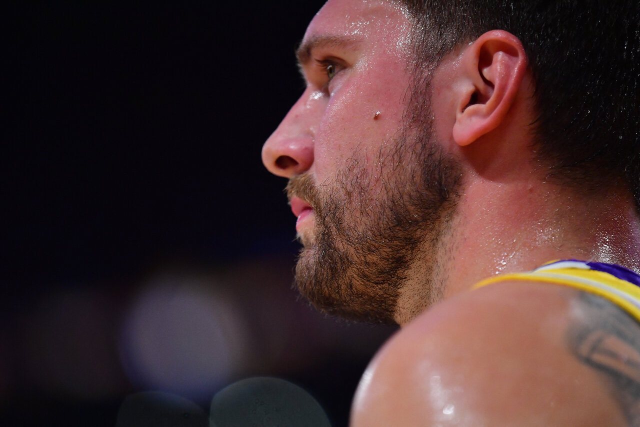 被垃圾话激怒！唐西奇缴转战湖人新高51分 瑞迪克夸「联盟最好球员」