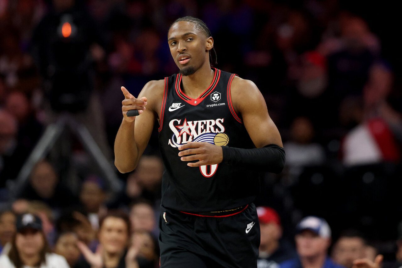 安比德缺阵马克西狂飙31分 76人退魔术以东区第7种子晋级