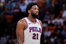 想打球却被禁止！安比德不满限制出赛 公开点名莫雷引爆费城内忧