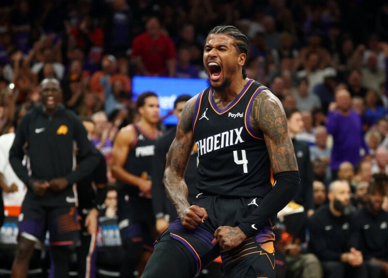 勇士惨遭淘汰！太阳首轮战雷霆 格林、布克互放垃圾话遭驱逐