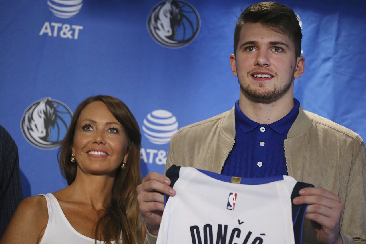 为何当年不选唐西奇？前国王总管：像大市场球队球员