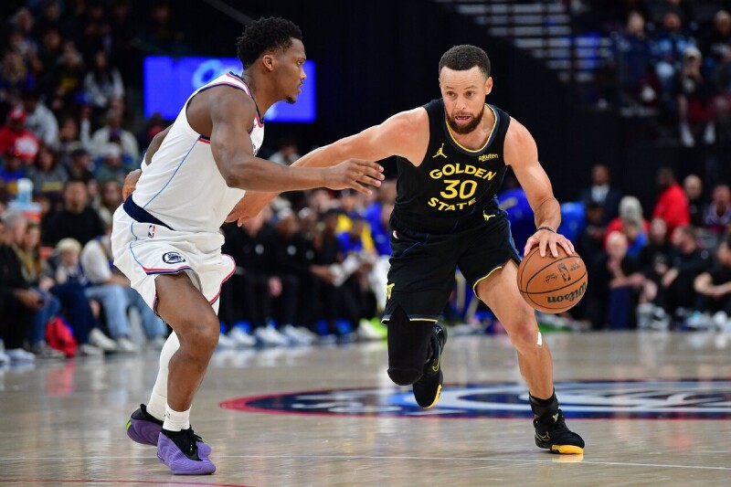 附加赛不会打超过40分钟！ 柯尔给库里等3老将上场限制