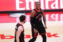 末节狂飙43分 猛龙一节打趴骑士扳回一城