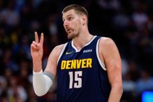 史上第一人！约柯奇连两年场均大三元 更夺篮板助攻双冠王