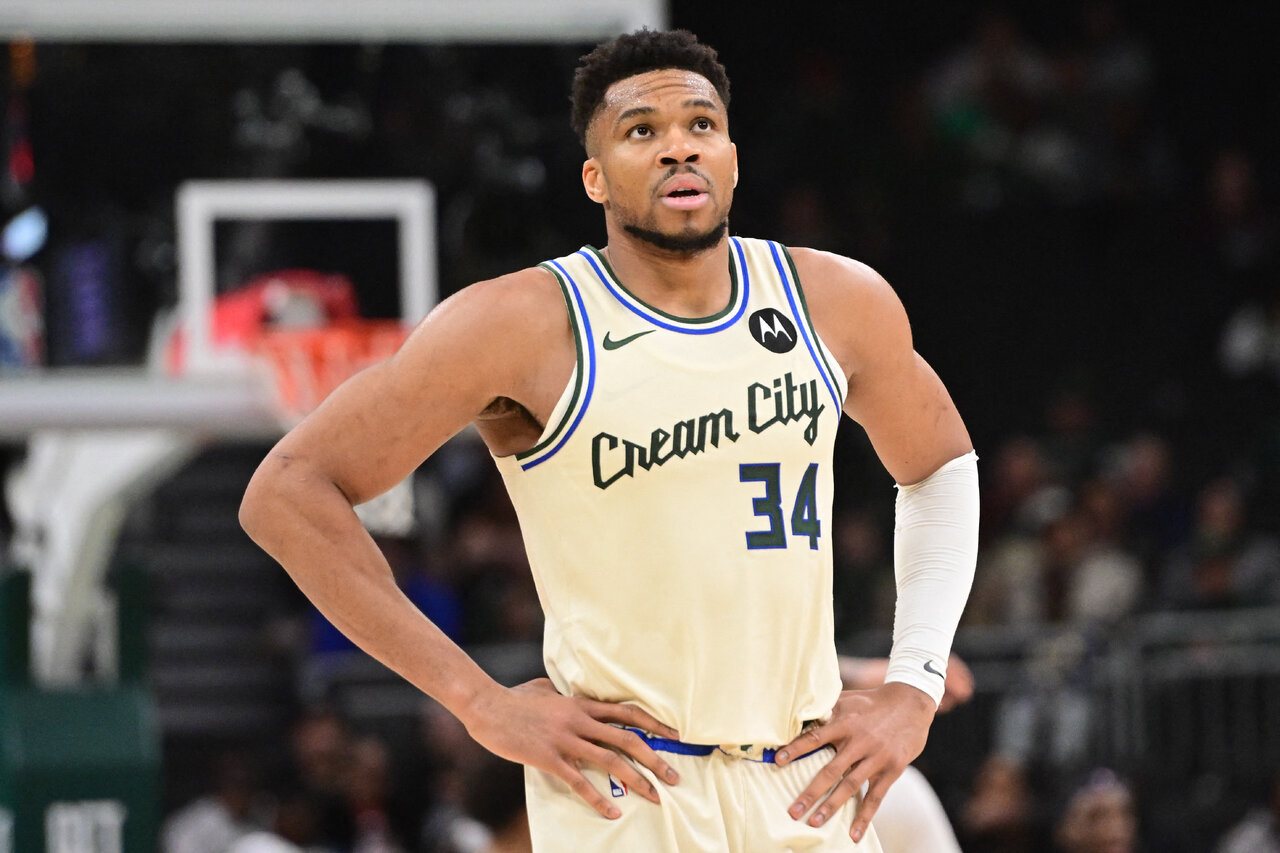 「洛杉矶太肤浅」 字母哥放话下家非湖人另有选择