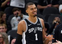 角逐MVP利多！温班亚玛伤势无碍