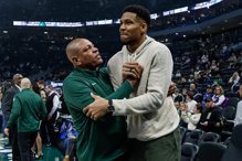 晚节不保？瑞佛斯生涯执教5支球队 雄鹿唯一胜率低于5成