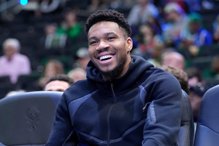 雄鹿季中曾考虑「英雄」交易包 字母哥差点加入热火