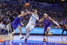 10年了黄蜂还是没季后赛！小鲍尔无奈：只能成长继续走