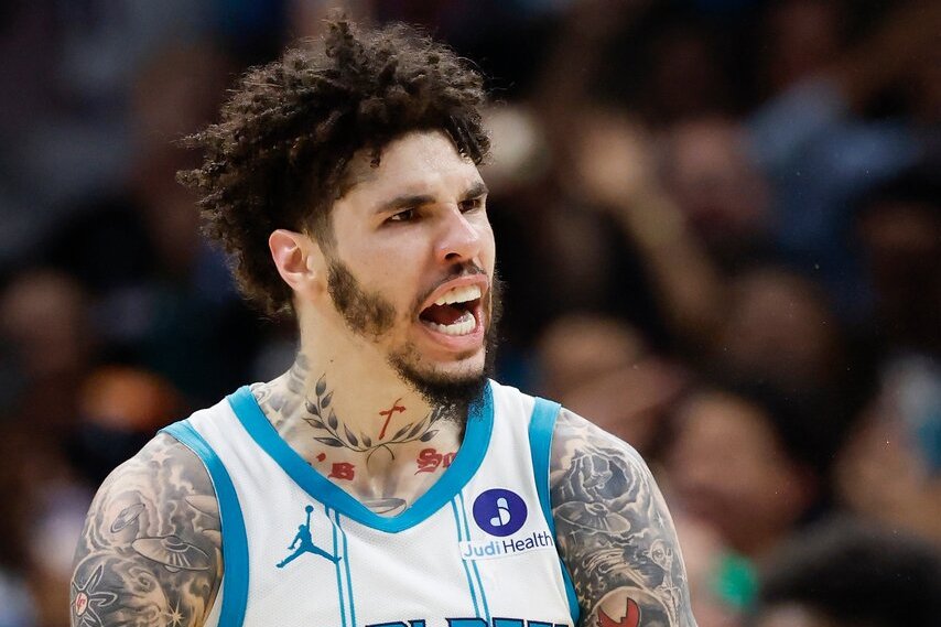 联盟介入调查小鲍尔拉人事件 恐补判恶意犯规躲过禁赛