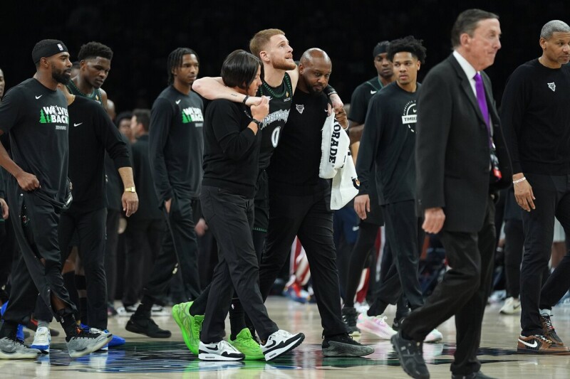 不舍迪文森佐遭逢重伤 过来人泰托姆感同身受：难过到胃疼