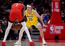 湖人里夫斯G3升级出赛存疑 杜兰特又列火箭伤兵名单