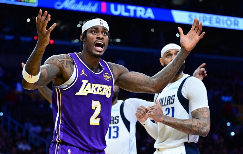 湖人前锋与主帅爆发激烈口角 当事人澄清：我们已释怀