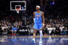 史上第14人！亚历山大连霸年度MVP 打造不朽成就