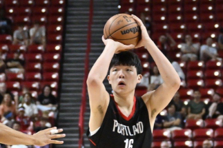 杨瀚森抵达拉斯维加斯：11日率开拓者夏联首战太阳