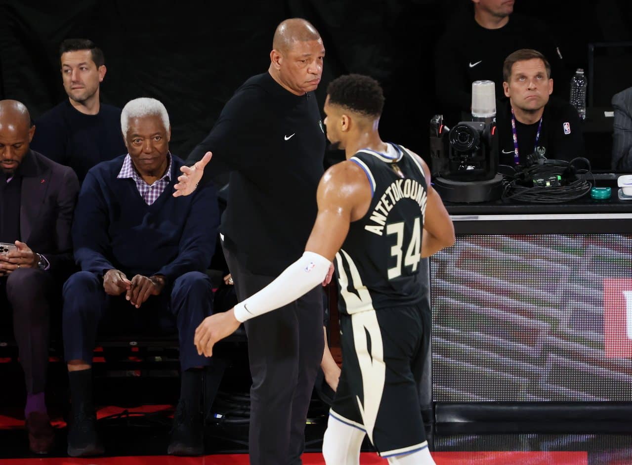 雄鹿谷底翻身拚NBA杯冠军 主帅：我们想接受挑战