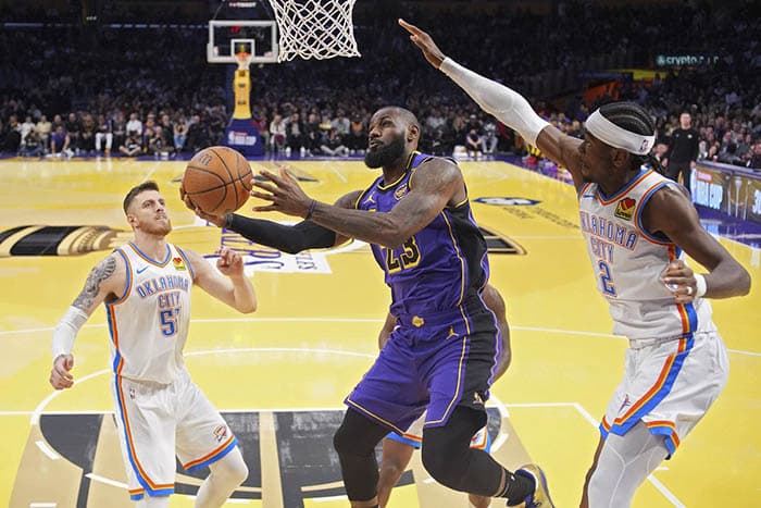 詹姆斯出赛数登史上第一 湖人恐无缘NBA杯卫冕 詹姆斯出赛数登史上第一 湖人恐无缘NBA杯卫冕