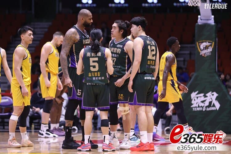 T1联盟／卡森斯第二战拿25分17篮板 云豹退特攻6连胜窜龙头